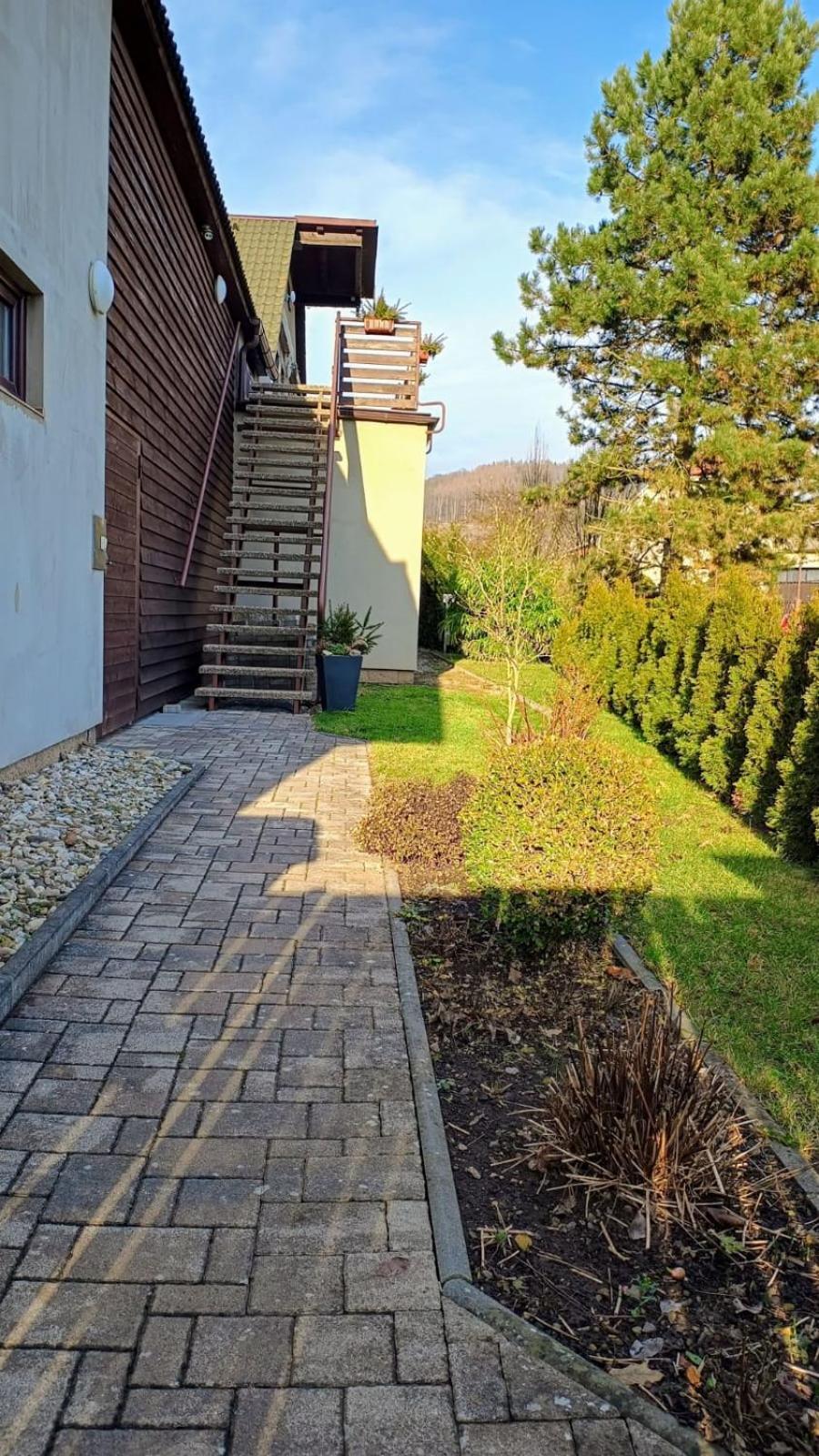Guest House Sherpa Moravská Třebová Exteriör bild
